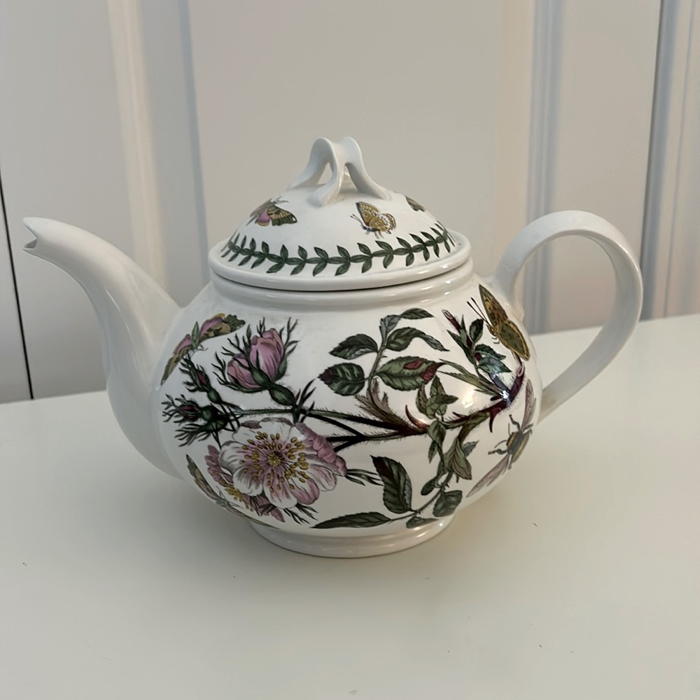 Portmeirion Botanic Garden teapot